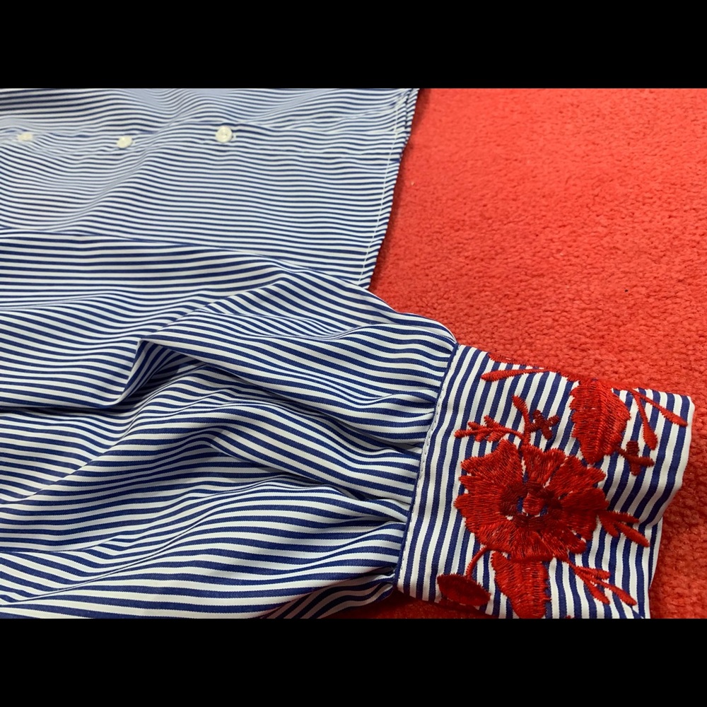 Haute Rouge floral patterned button down - Picture 2 of 3